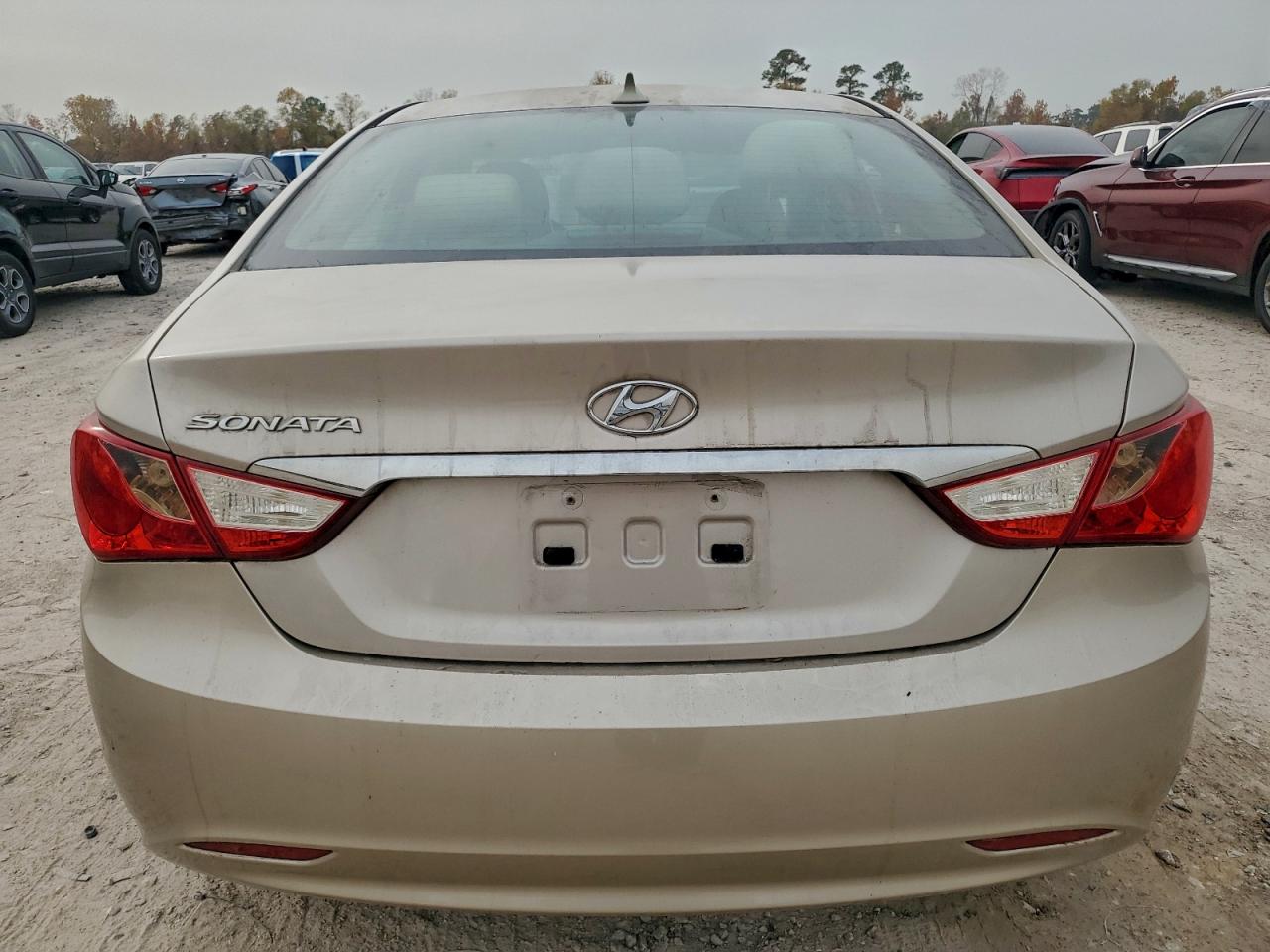 2012 HYUNDAI SONATA GLS photo 6