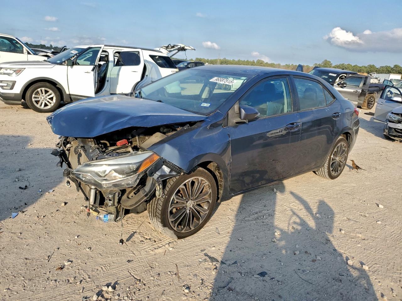 2016 TOYOTA COROLLA
