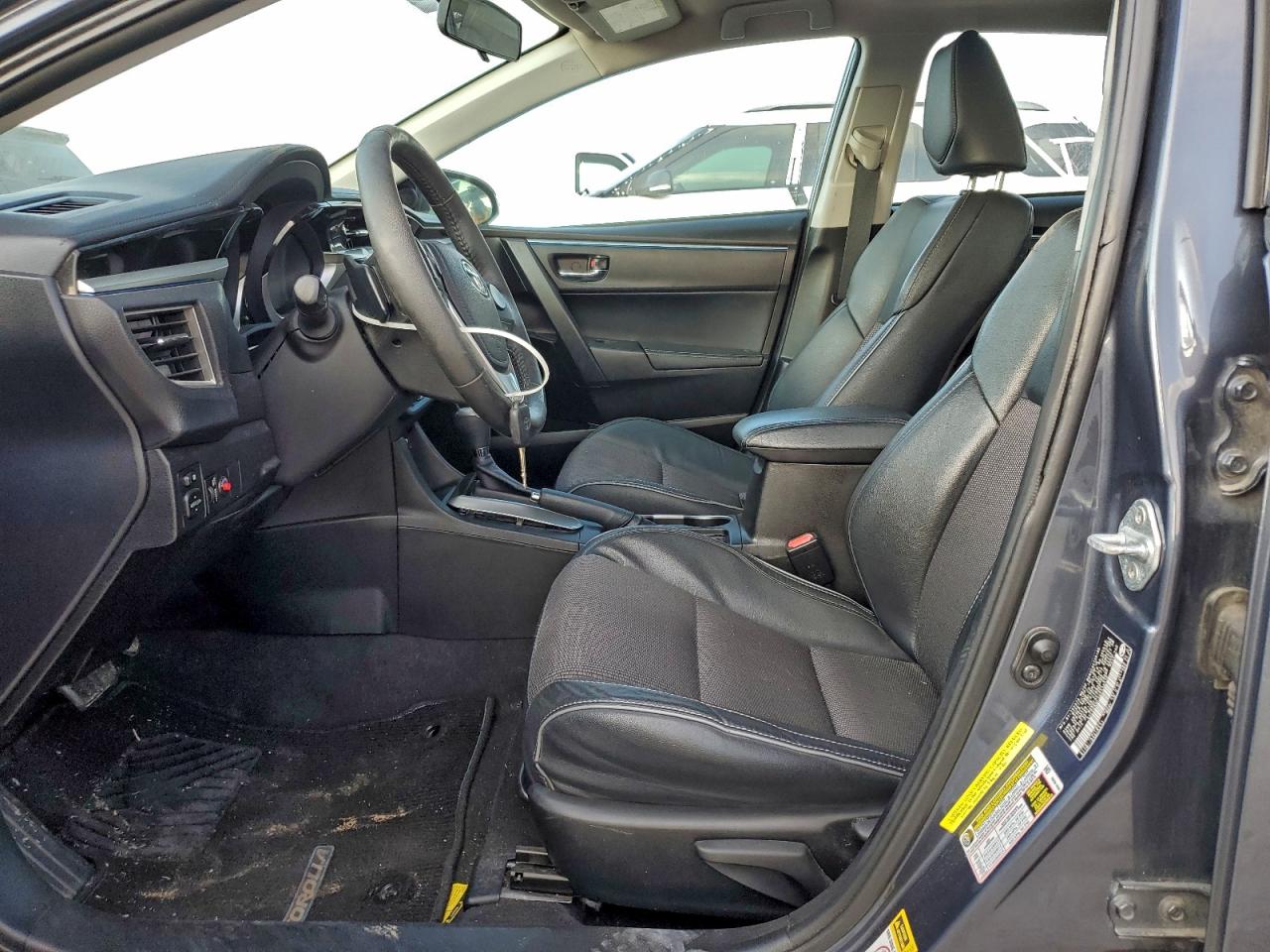 2016 TOYOTA COROLLA L photo 7