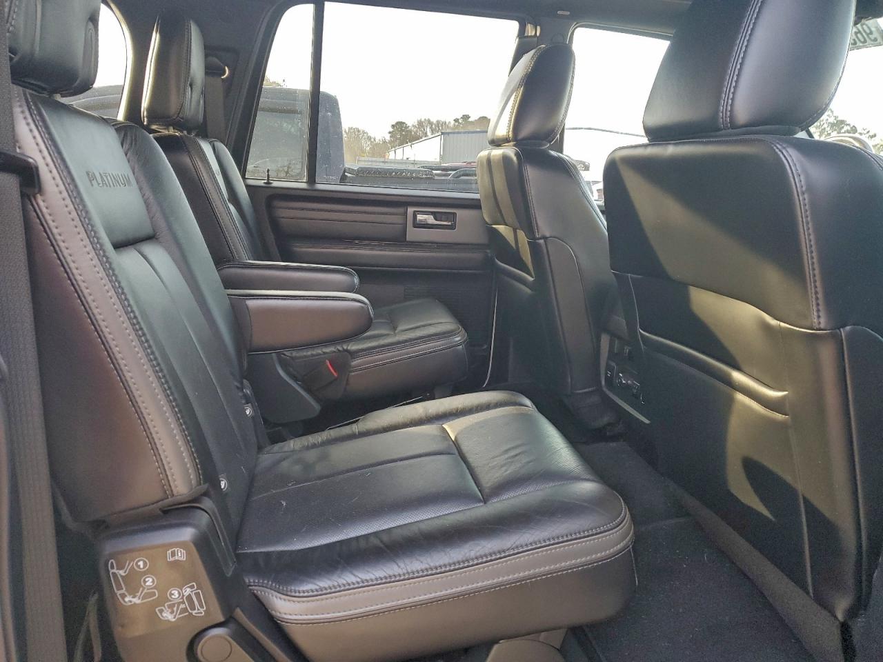 2016 FORD EXPEDITION EL PLATINUM photo 11