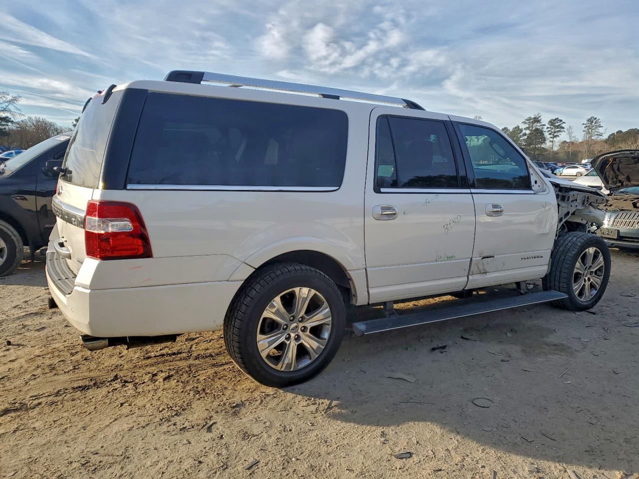 2016 FORD EXPEDITION EL PLATINUM photo 3