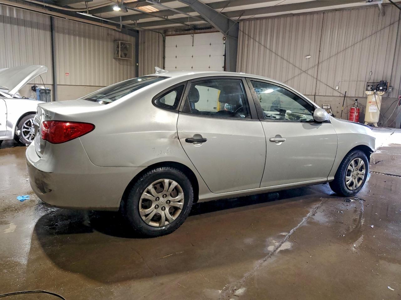 2010 HYUNDAI ELANTRA BLUE photo 3
