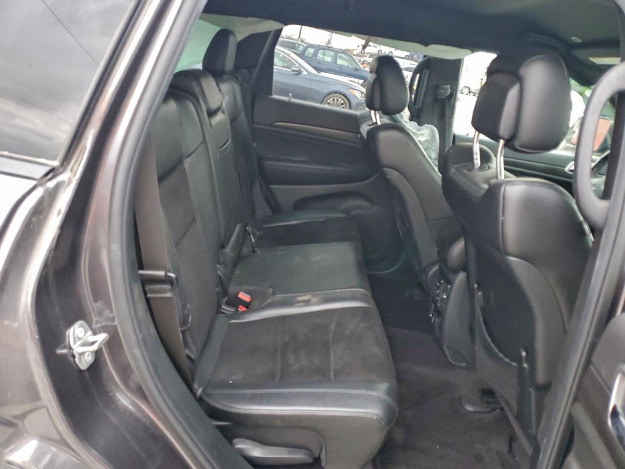 2018 JEEP GRAND CHEROKEE LAREDO photo 11