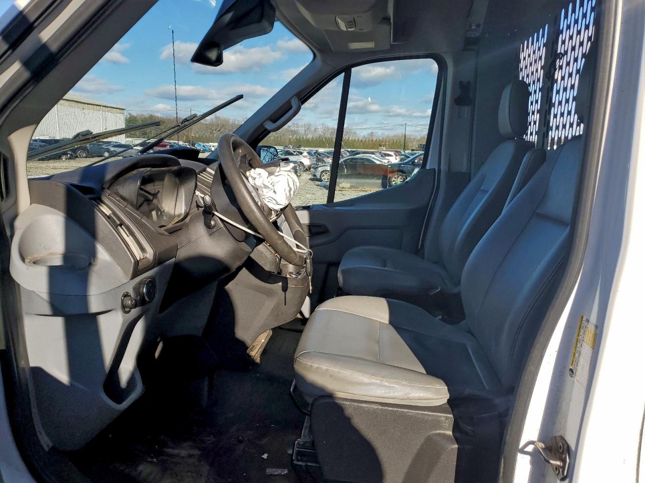 2018 FORD TRANSIT 250  DELIVERY VAN photo 7