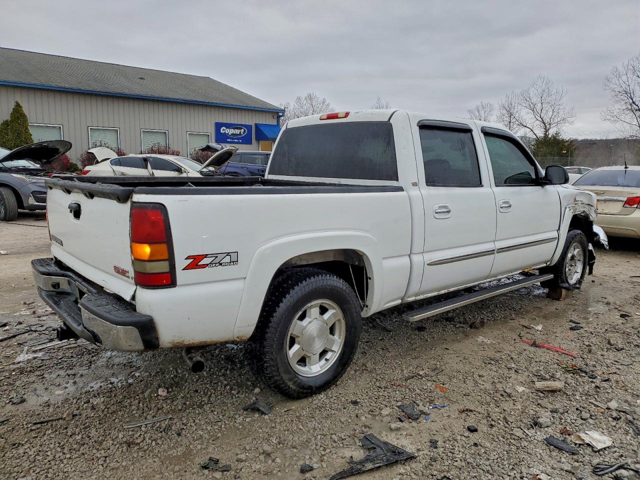 2006 GMC NEW SIERRA K1500 photo 3