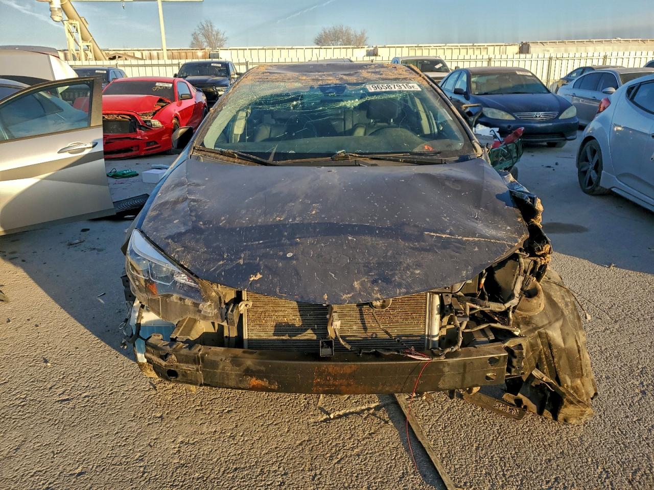 2017 TOYOTA COROLLA L photo 5