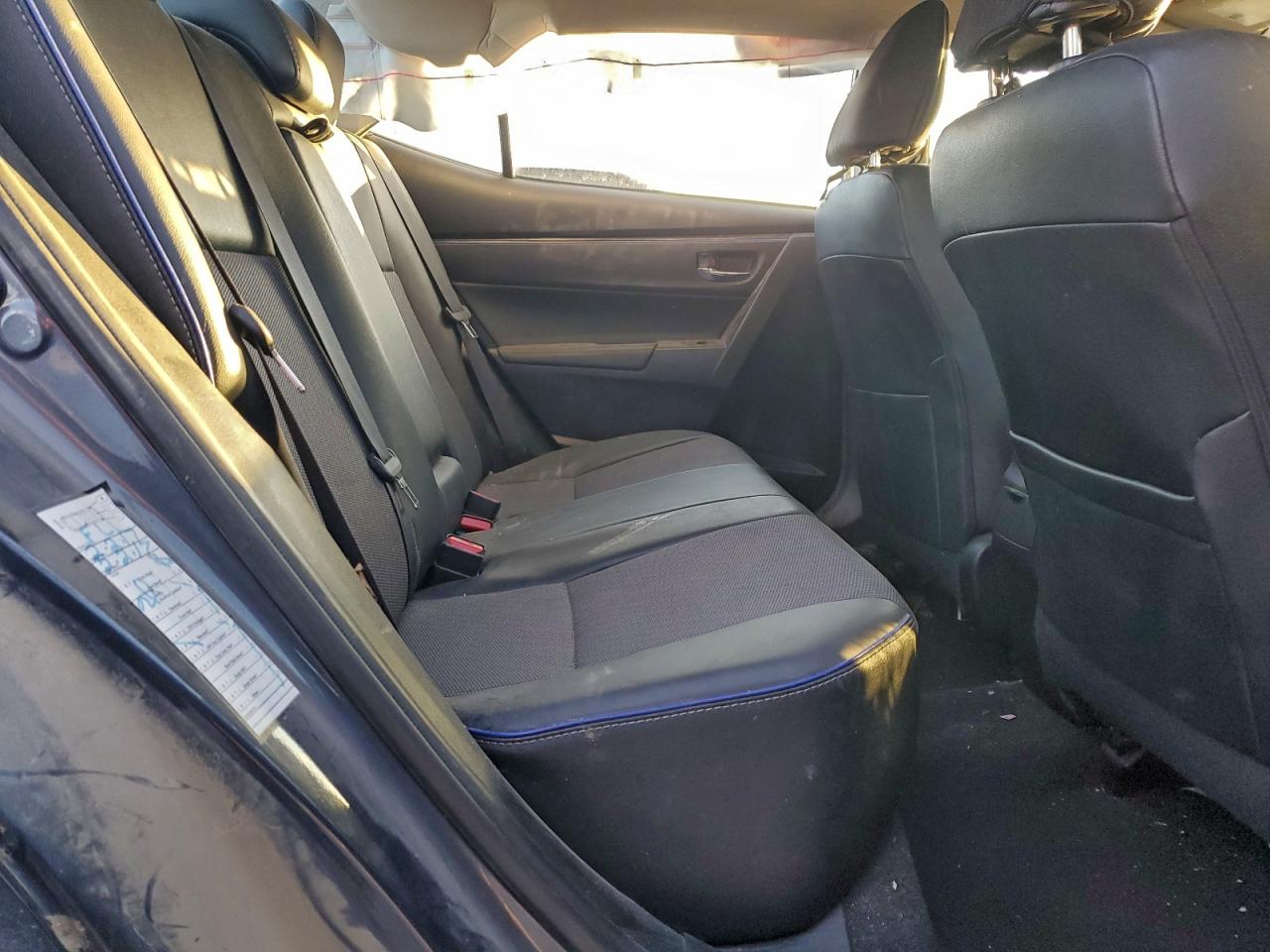 2017 TOYOTA COROLLA L photo 10