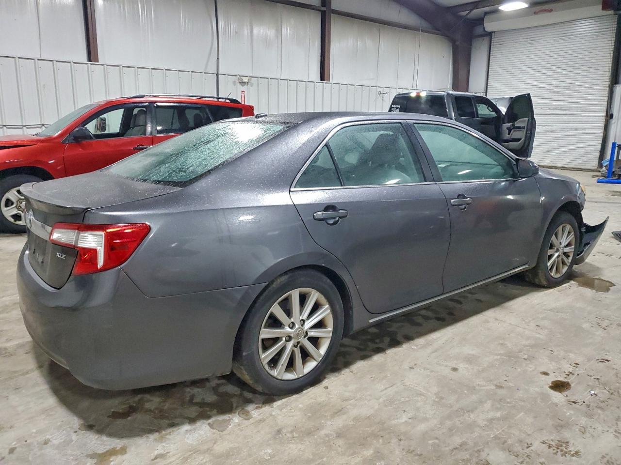 2012 TOYOTA CAMRY BASE photo 3