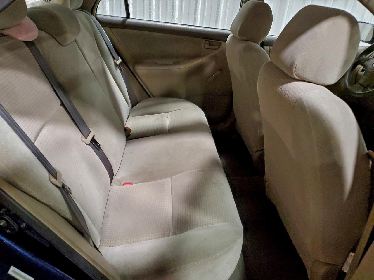 2006 TOYOTA COROLLA CE photo 10