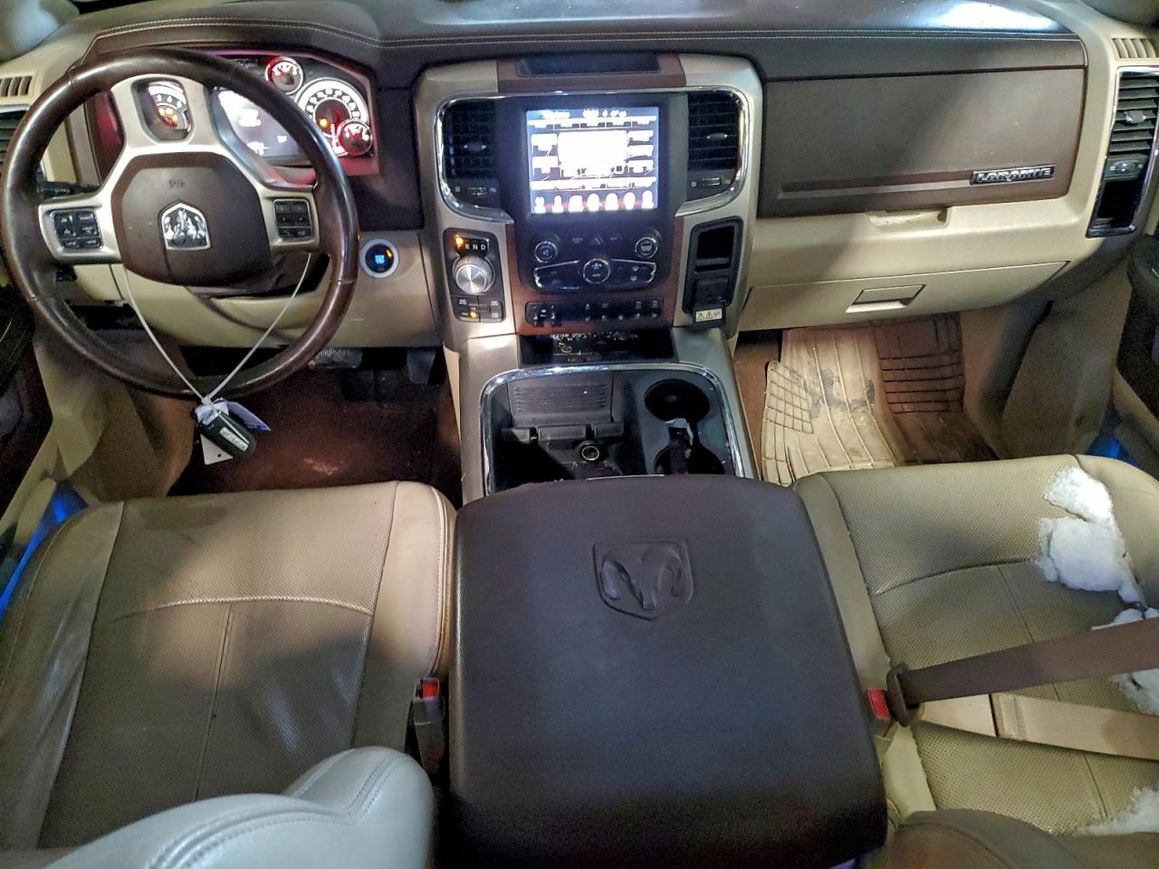 2017 RAM 1500 LARAMIE photo 8