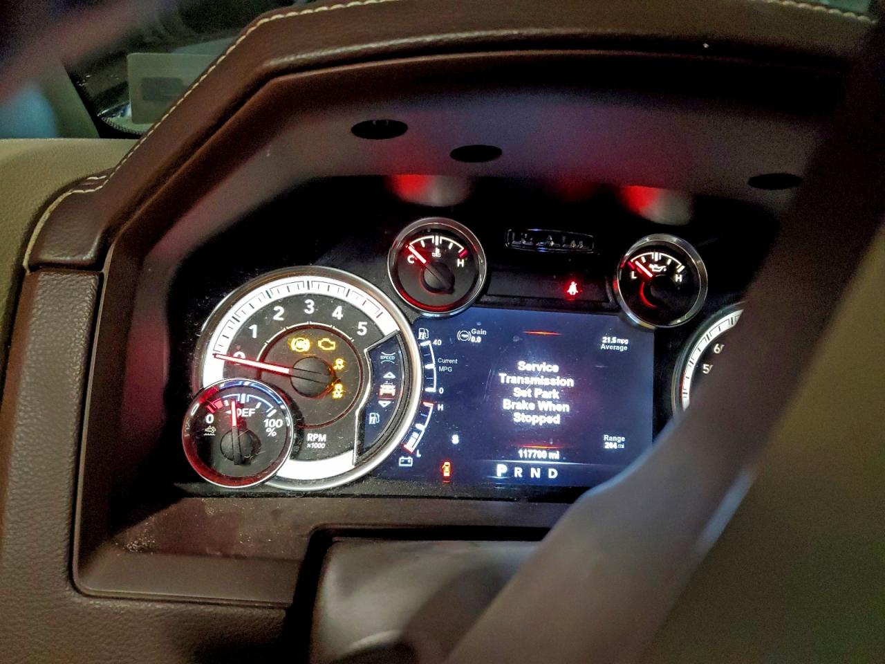 2017 RAM 1500 LARAMIE photo 9