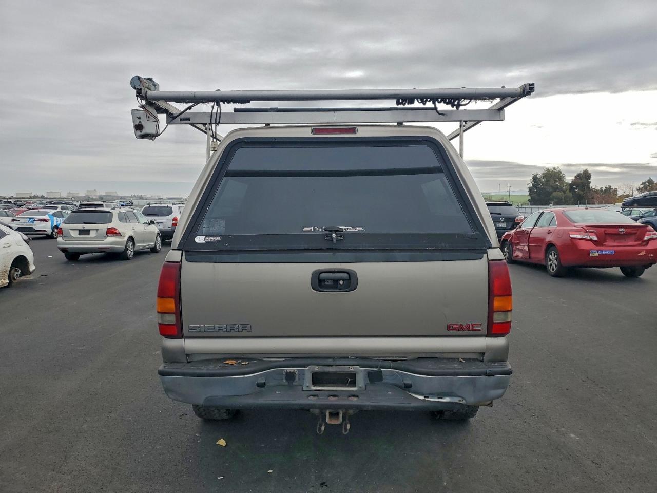 2003 GMC NEW SIERRA K1500 photo 6