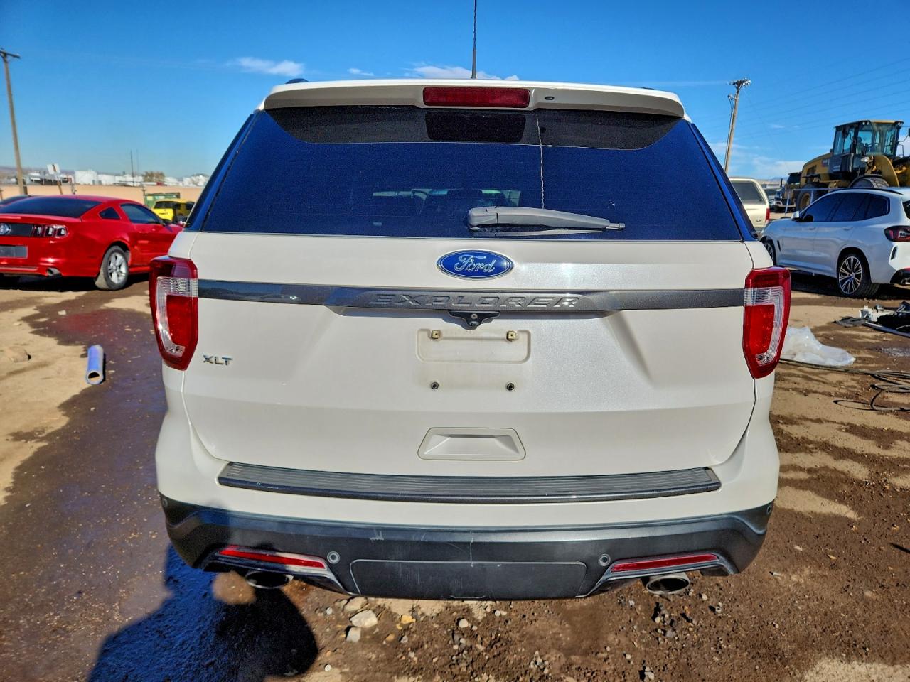 2018 FORD EXPLORER XLT photo 6