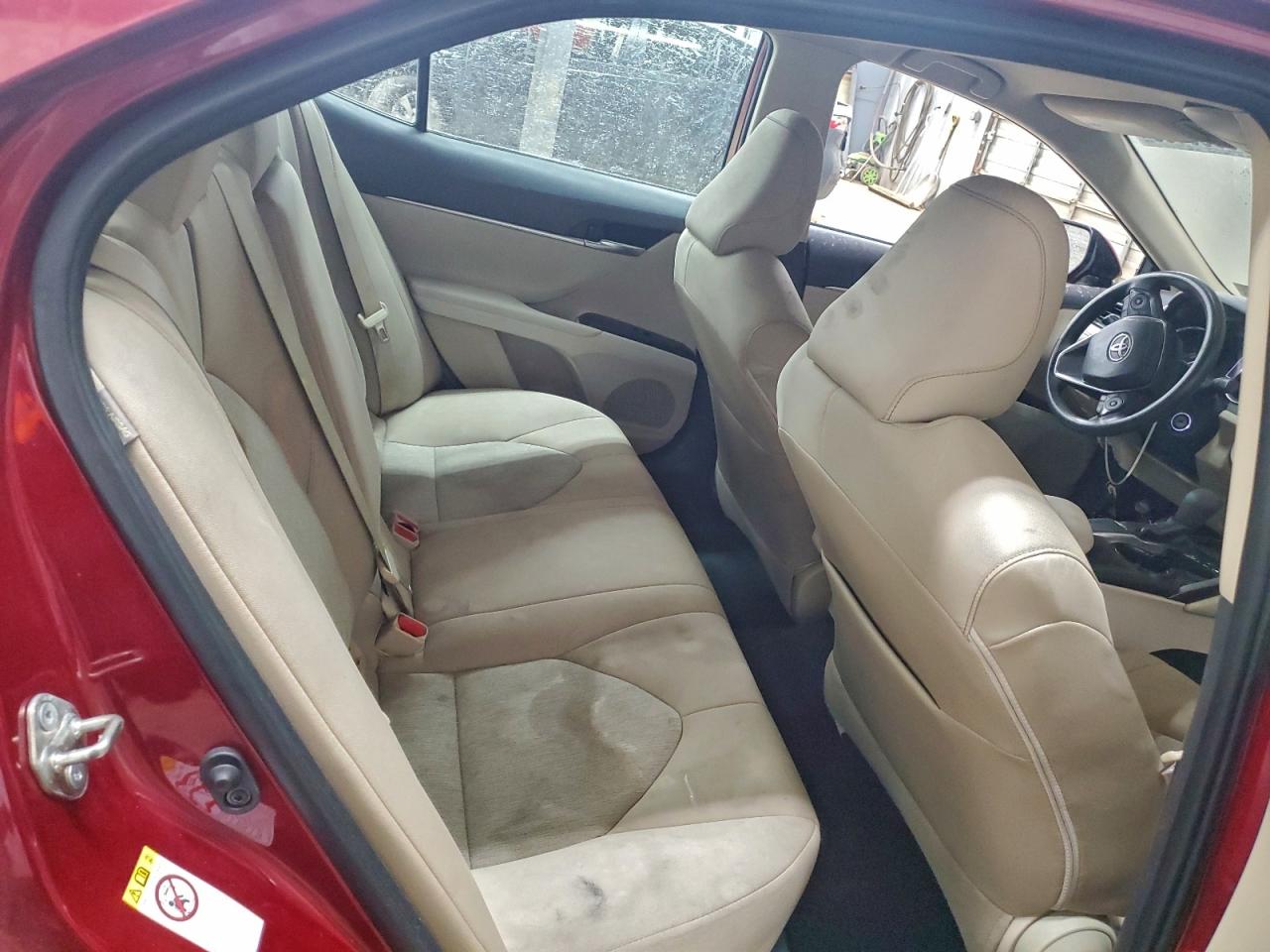 2019 TOYOTA CAMRY L photo 10