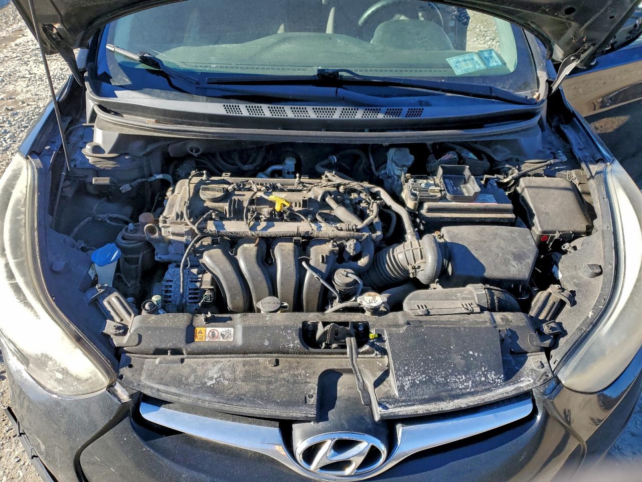 2016 HYUNDAI ELANTRA SE photo 11
