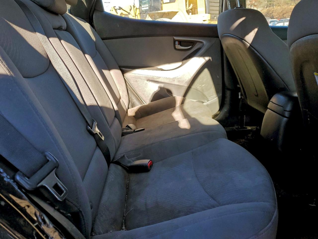 2016 HYUNDAI ELANTRA SE photo 10