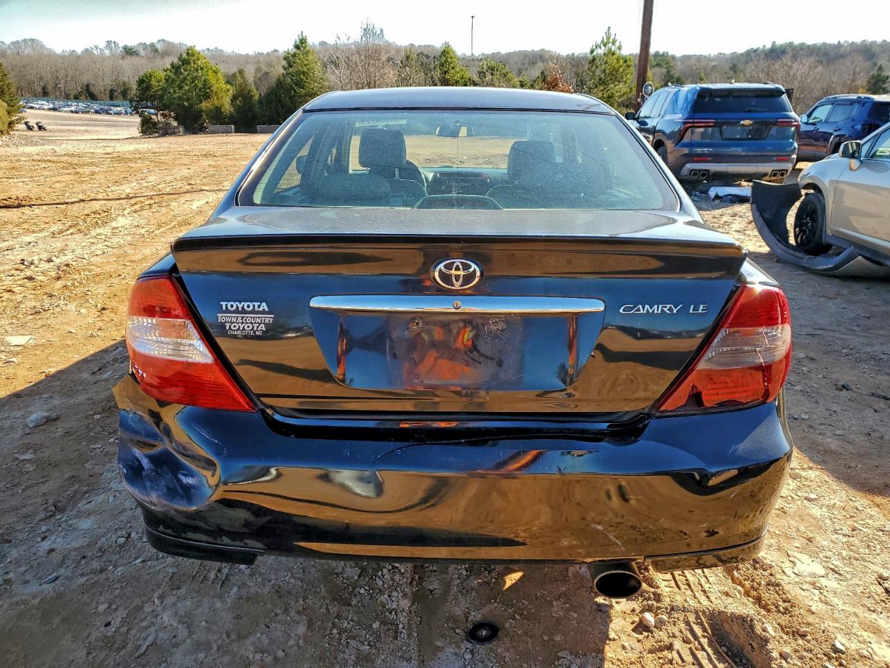 2004 TOYOTA CAMRY LE photo 6