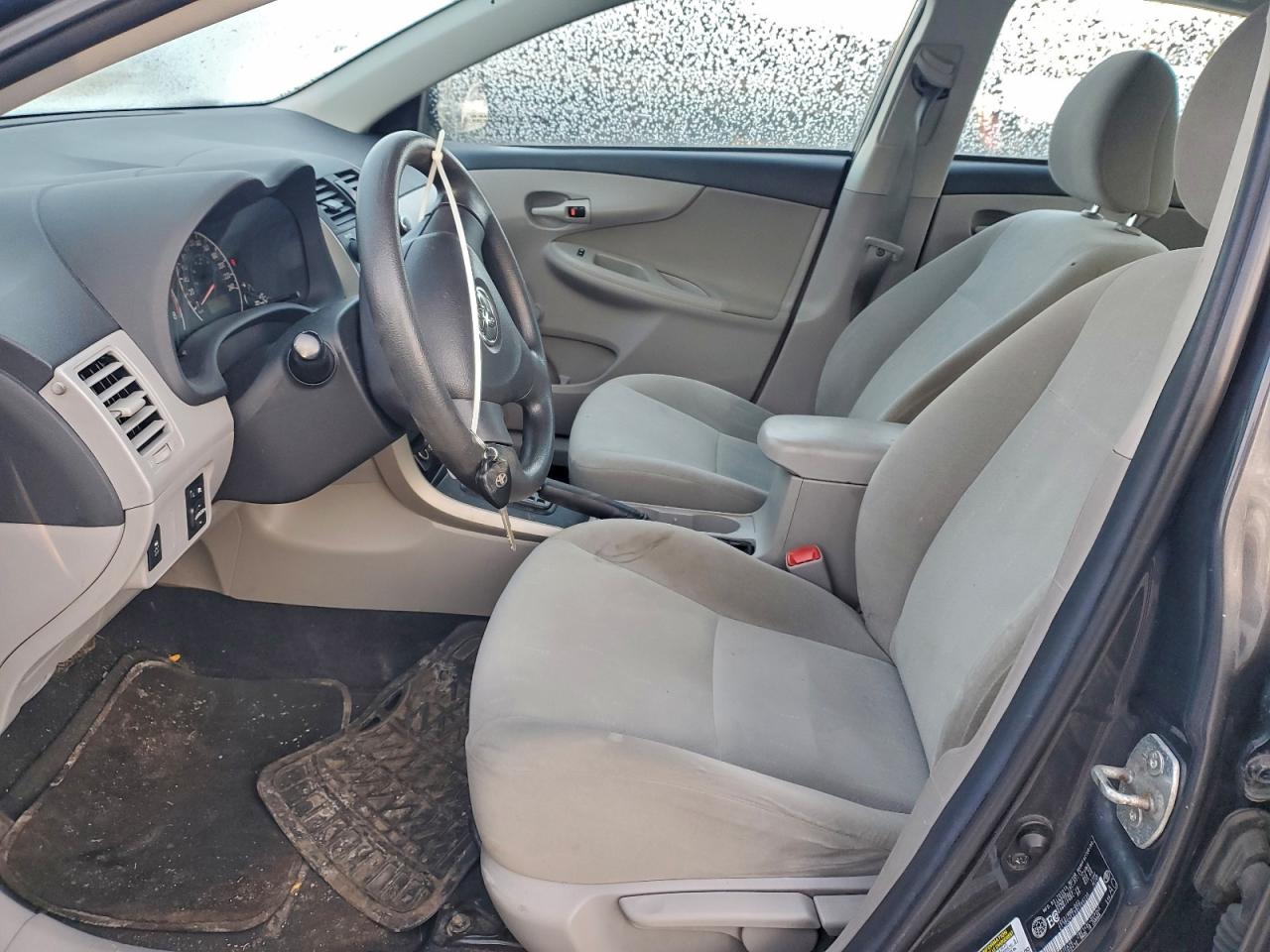 2011 TOYOTA COROLLA BASE photo 7
