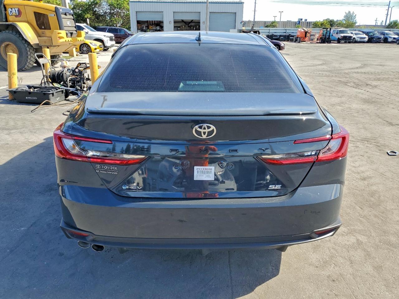 2025 TOYOTA CAMRY XSE photo 6