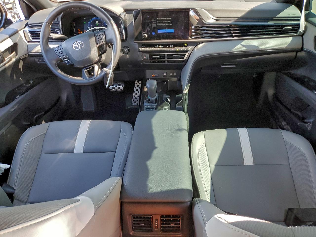 2025 TOYOTA CAMRY XSE photo 8