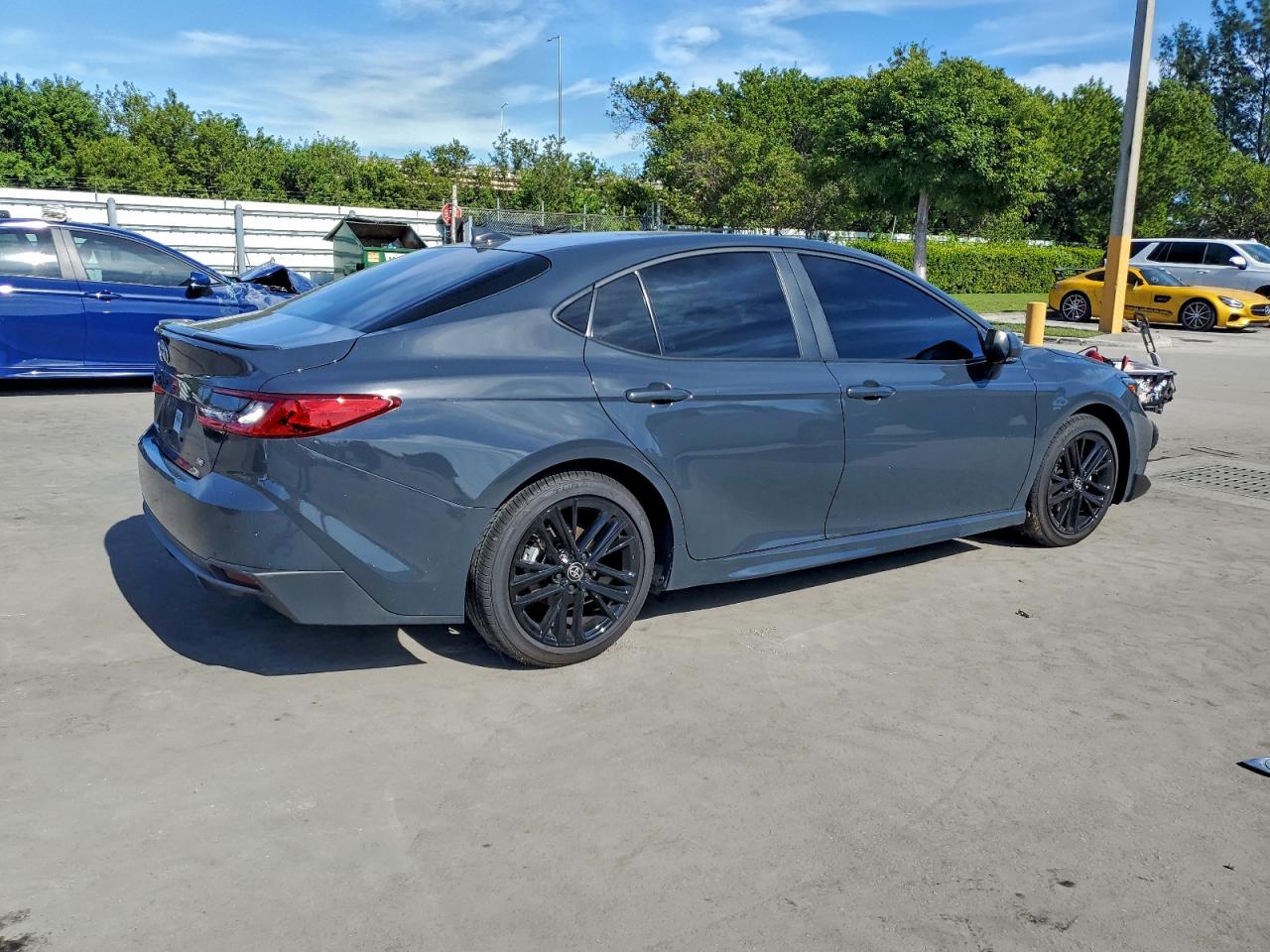 2025 TOYOTA CAMRY XSE photo 3