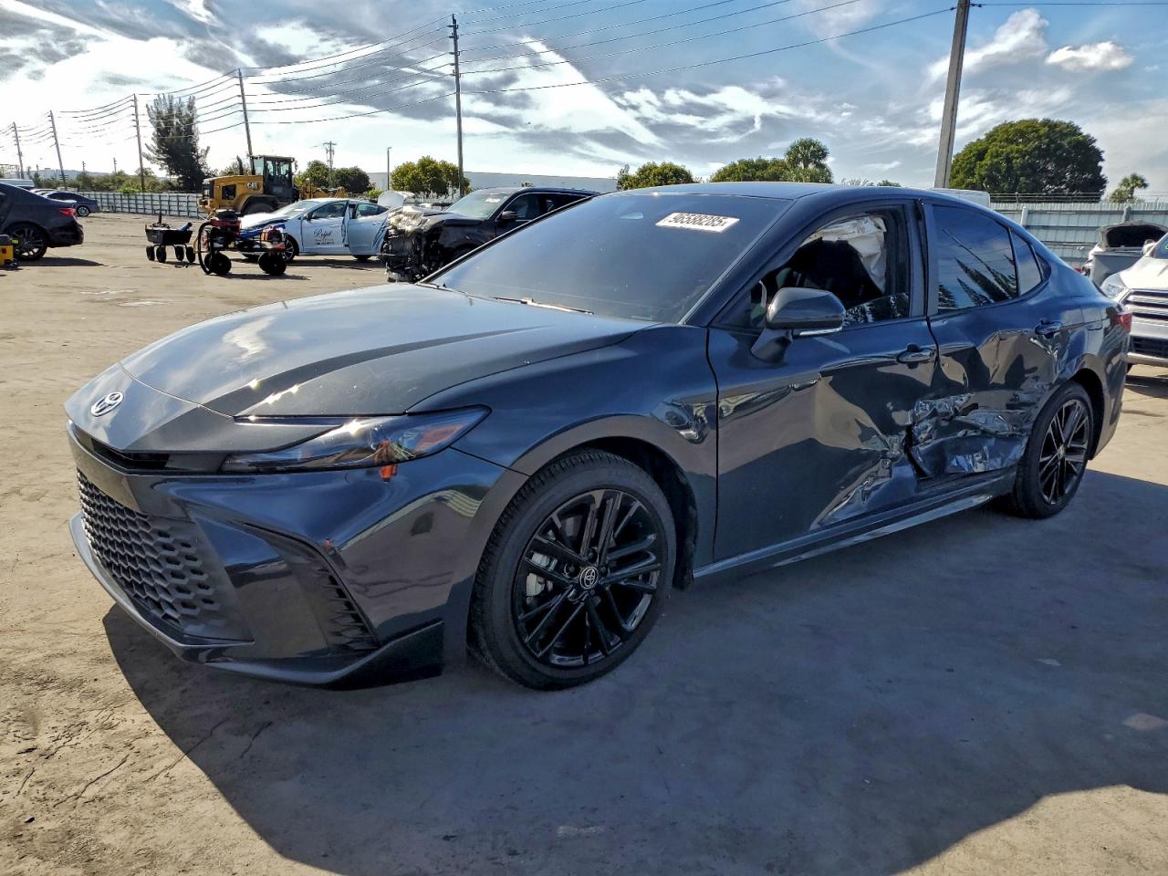 2025 TOYOTA CAMRY