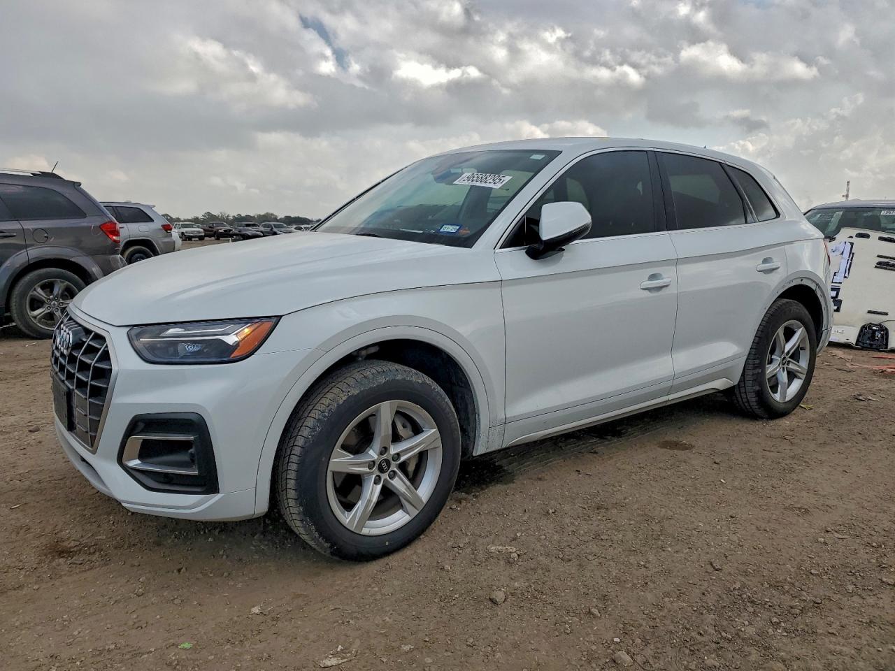 2021 AUDI Q5 PREMIUM — SIDE damage — photo 1