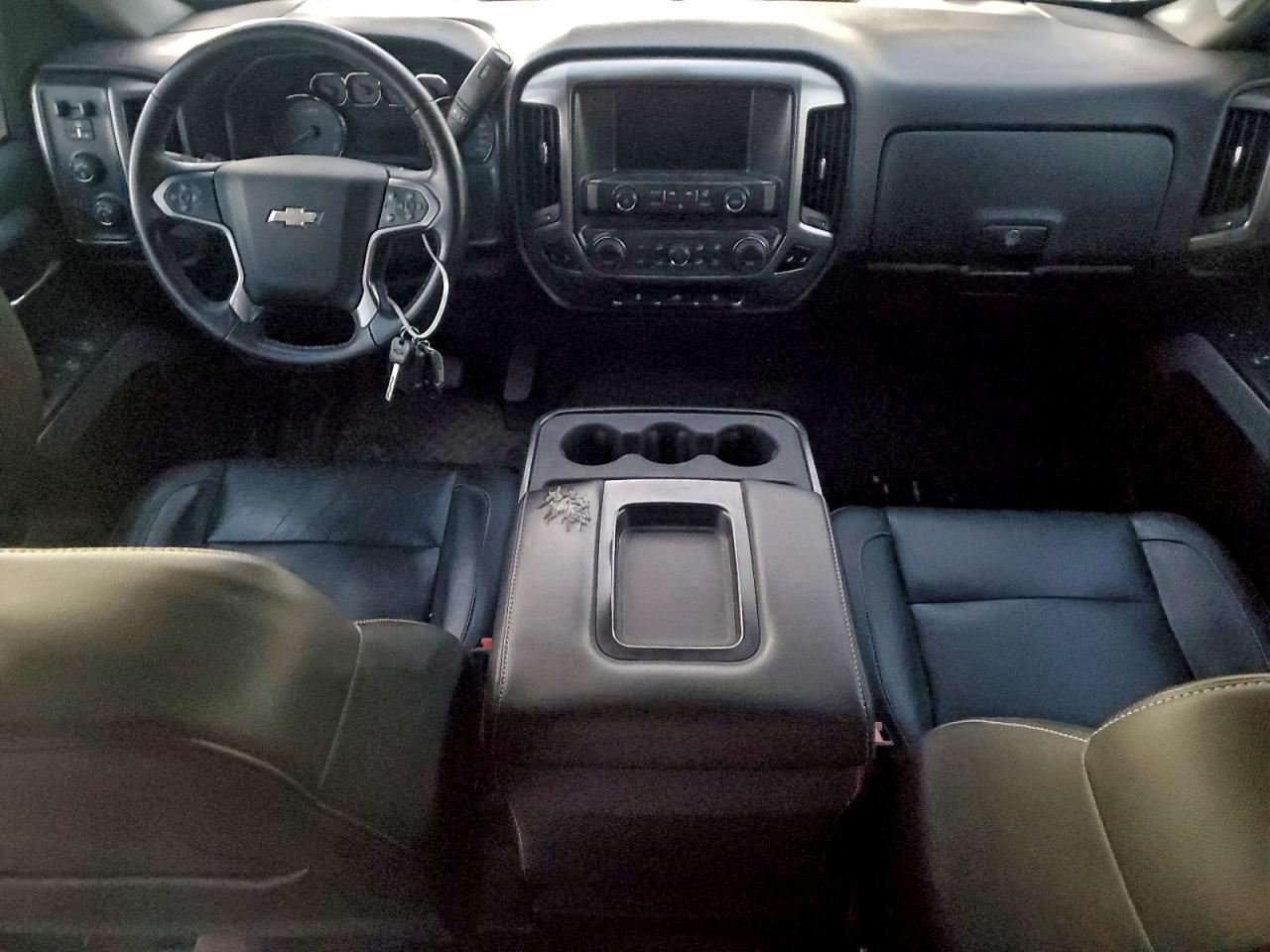 2018 CHEVROLET SILVERADO K1500 LT photo 8