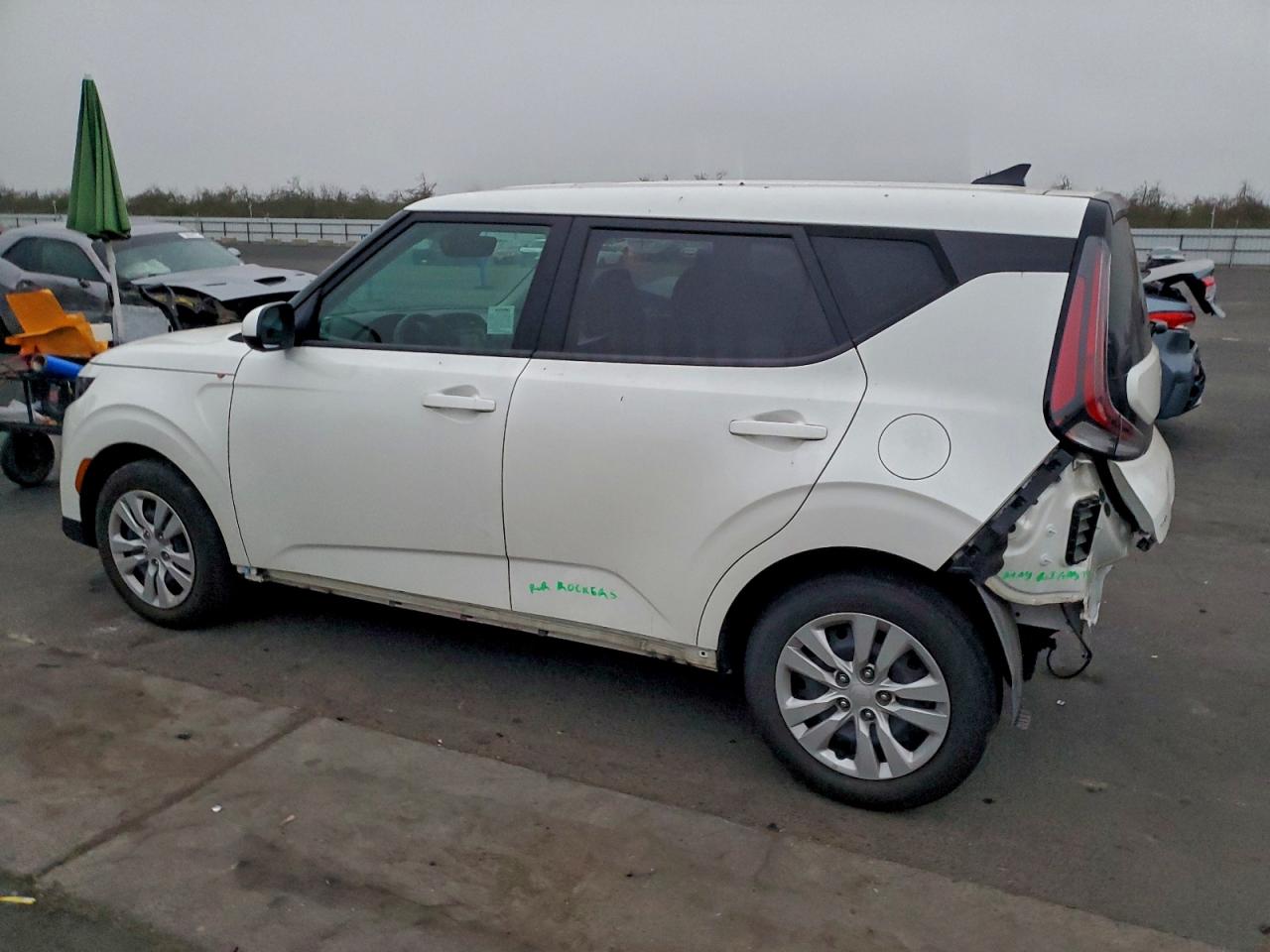 2024 KIA SOUL LX photo 3
