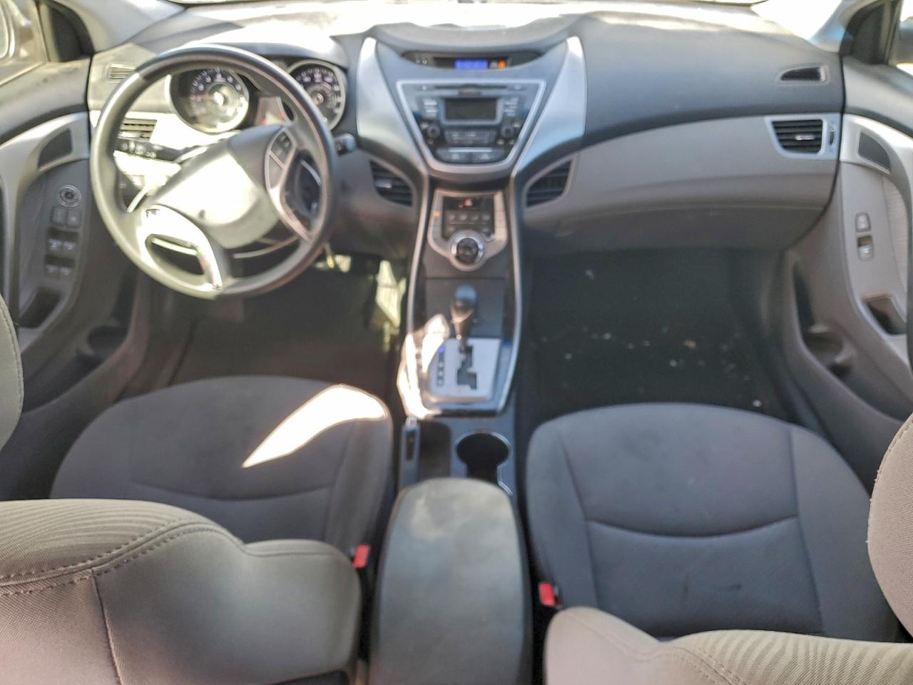 2013 HYUNDAI ELANTRA GLS photo 8