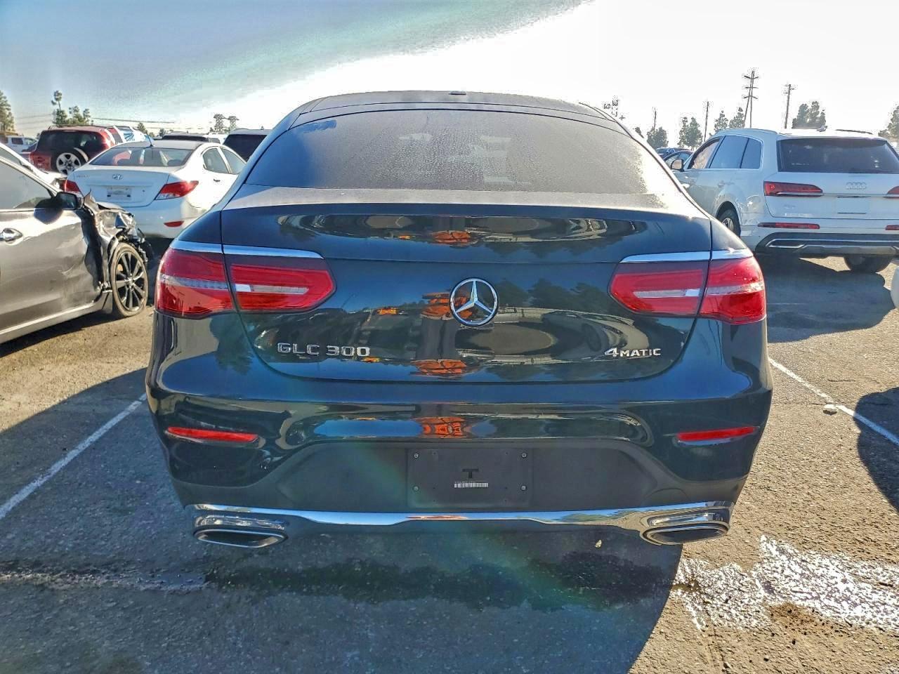2019 MERCEDES-BENZ GLC COUPE 300 4MATIC photo 6