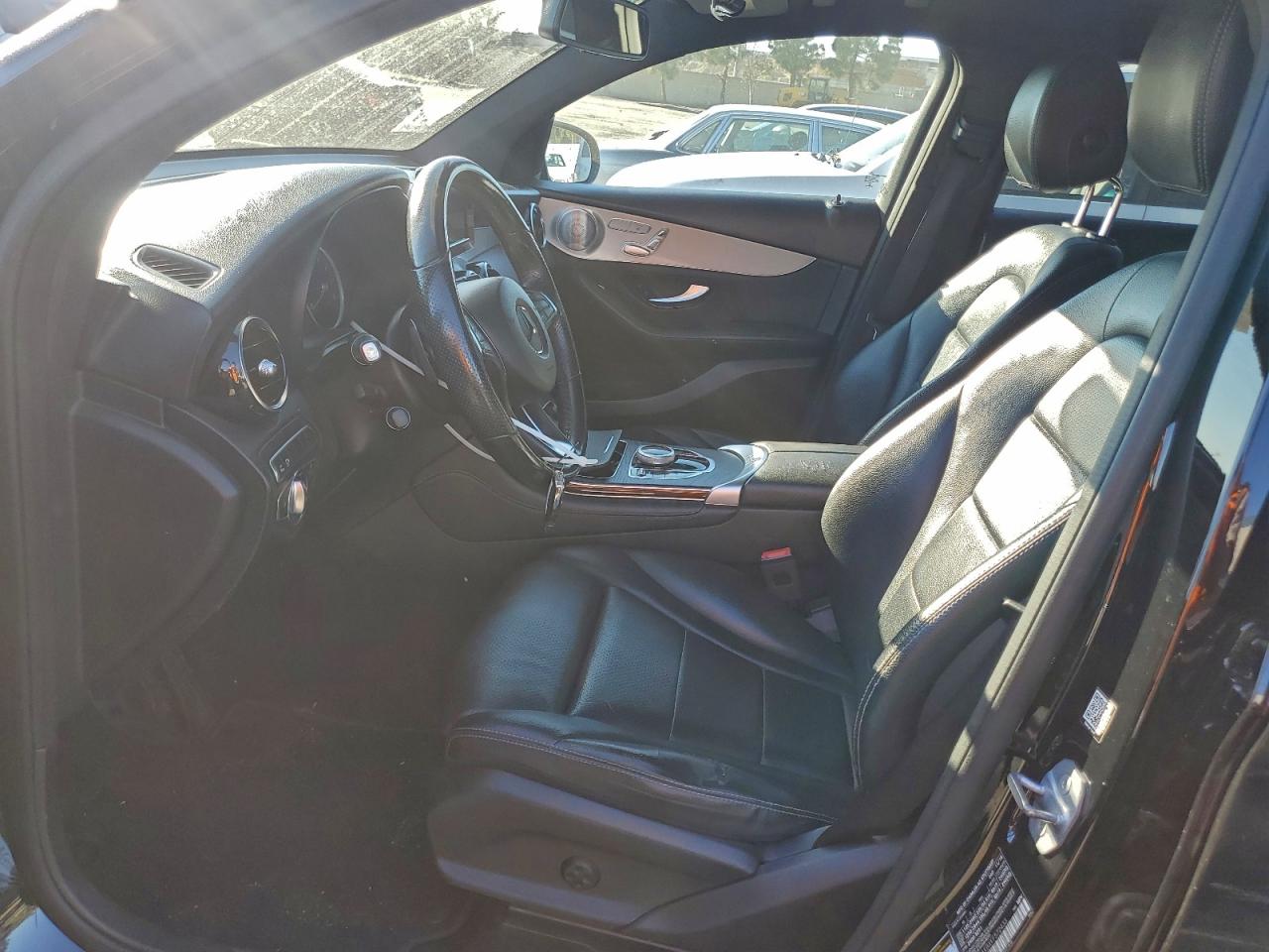 2019 MERCEDES-BENZ GLC COUPE 300 4MATIC photo 7