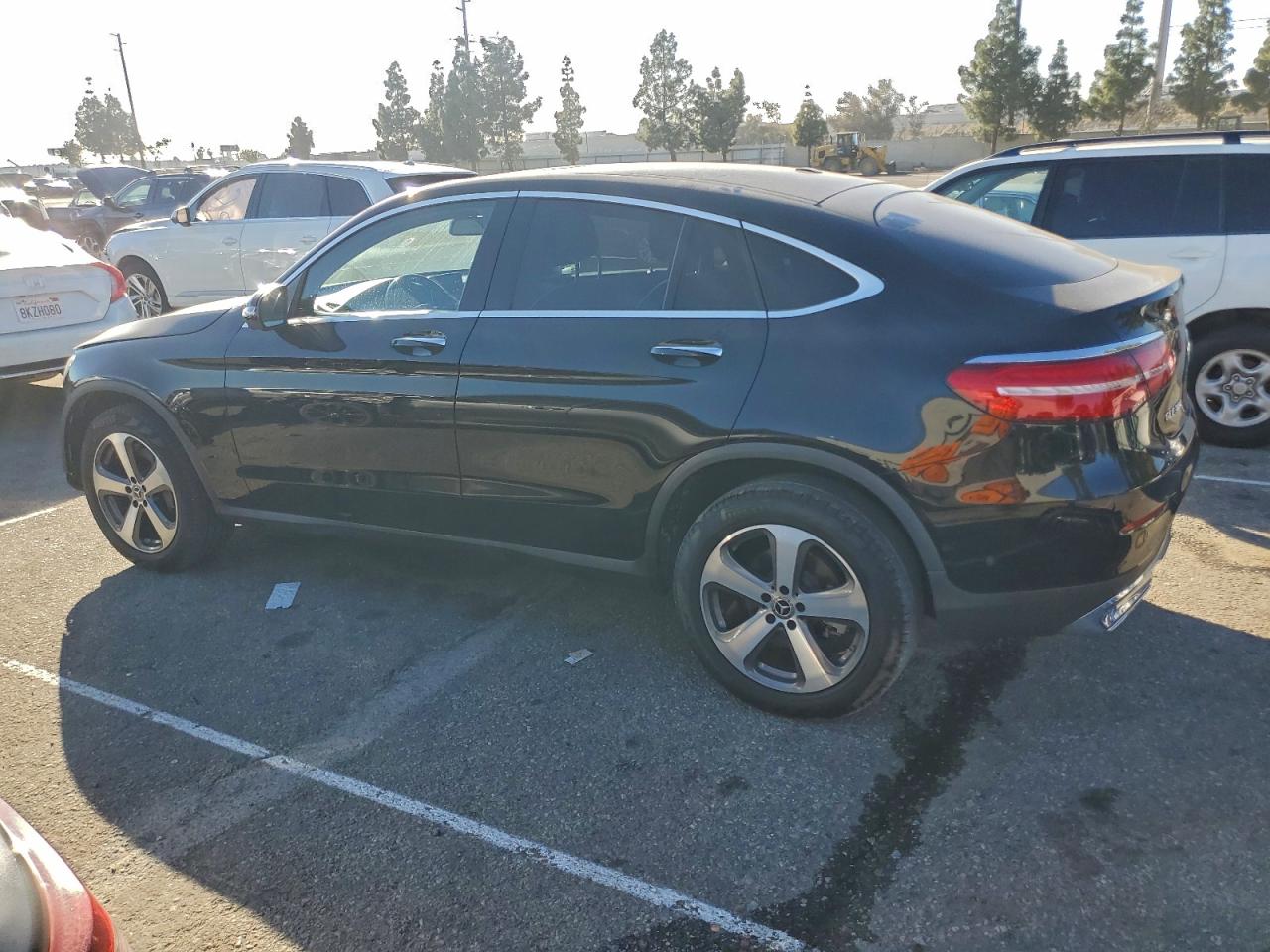 2019 MERCEDES-BENZ GLC COUPE 300 4MATIC photo 2