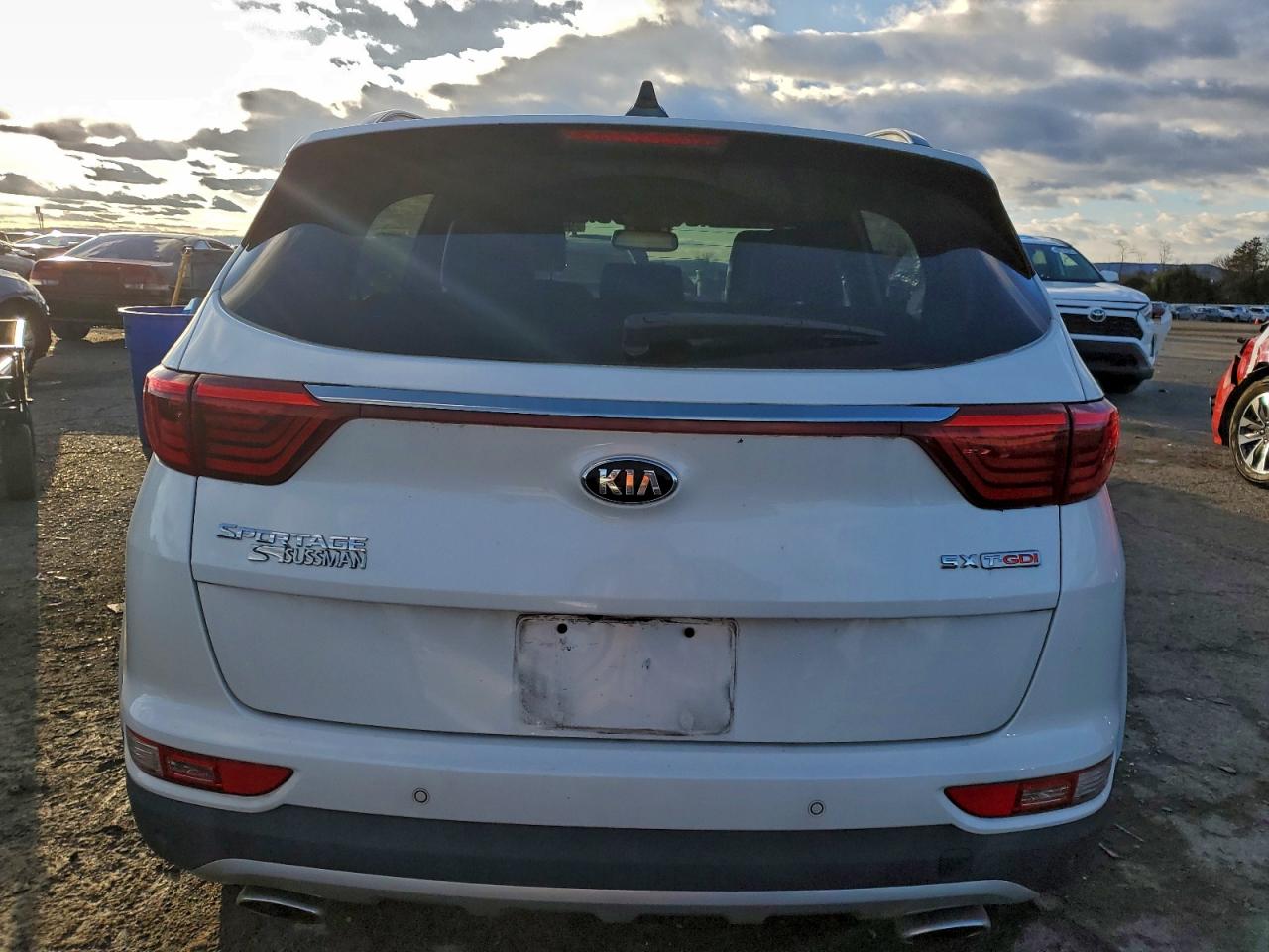 2019 KIA SPORTAGE SX photo 6