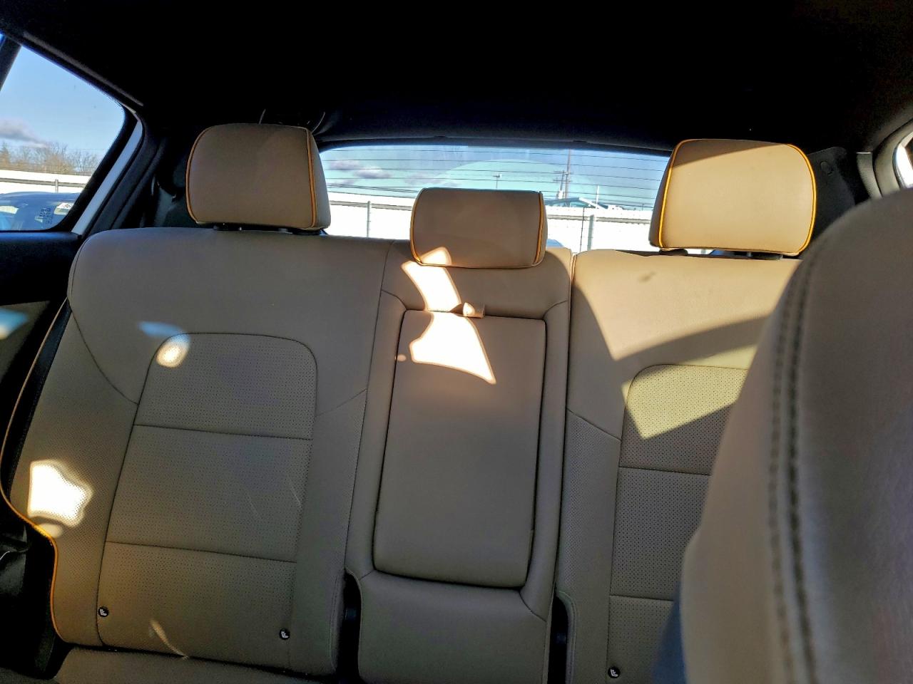 2019 KIA SPORTAGE SX photo 10