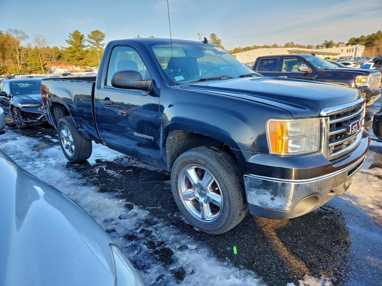 2012 GMC SIERRA K1500 SLE photo 4