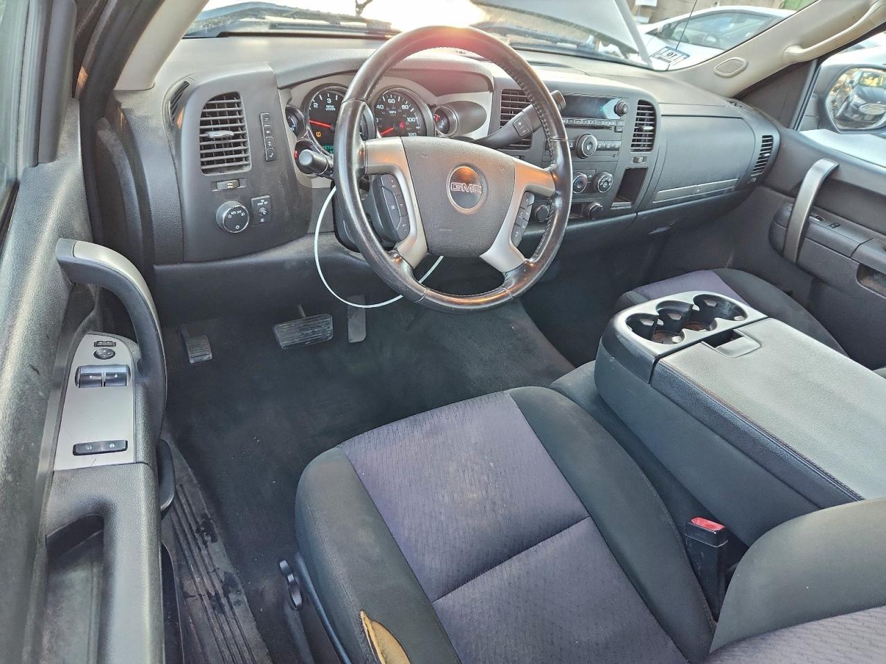 2012 GMC SIERRA K1500 SLE photo 8