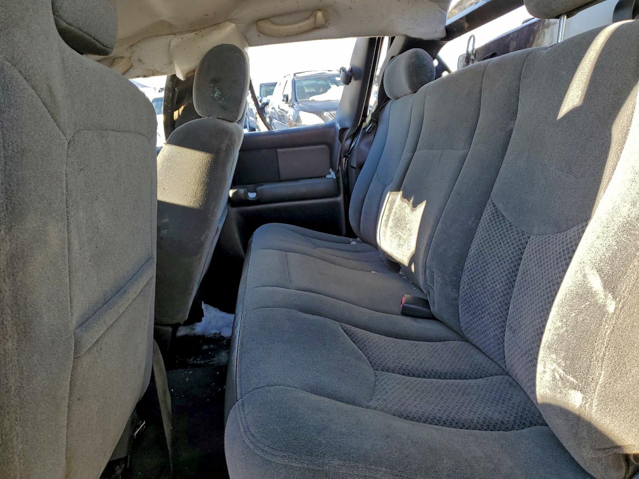 2004 CHEVROLET silverado photo 10