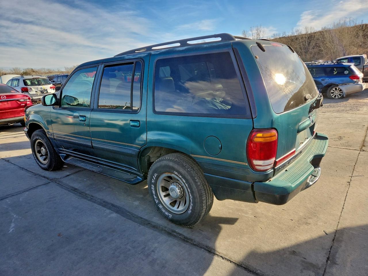 1998 MERCURY MOUNTAINEER photo 2