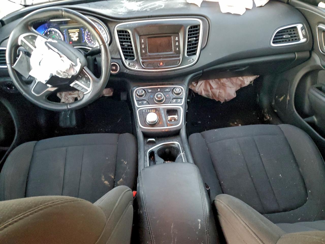 2016 CHRYSLER 200 LIMITED photo 8