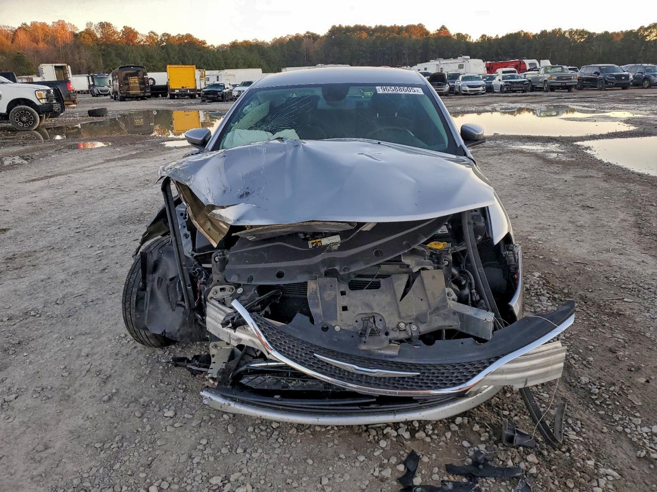 2016 CHRYSLER 200 LIMITED photo 5