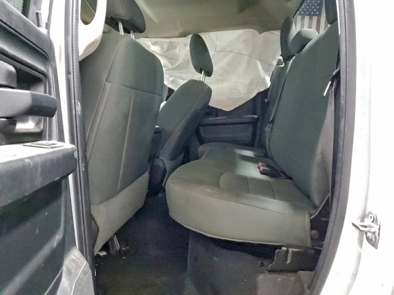 2019 RAM 1500 CLASSIC TRADESMAN photo 19