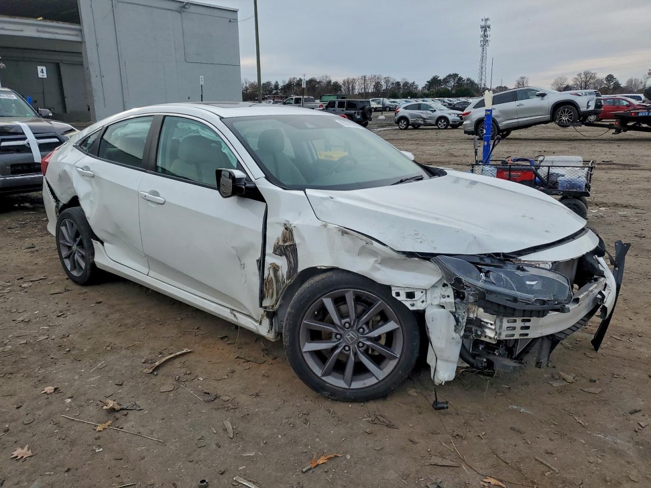 2020 HONDA CIVIC EX photo 4