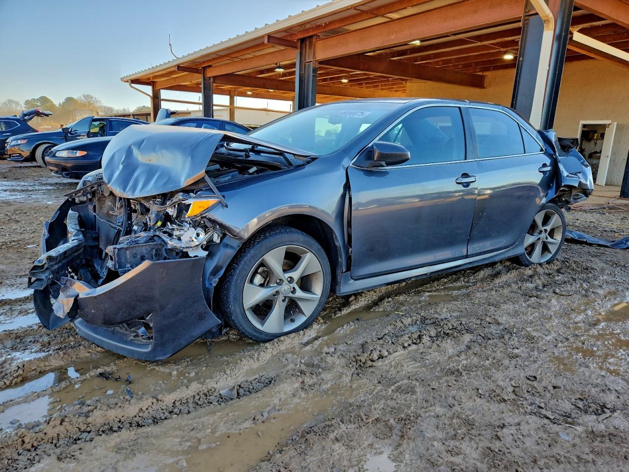 2012 TOYOTA CAMRY