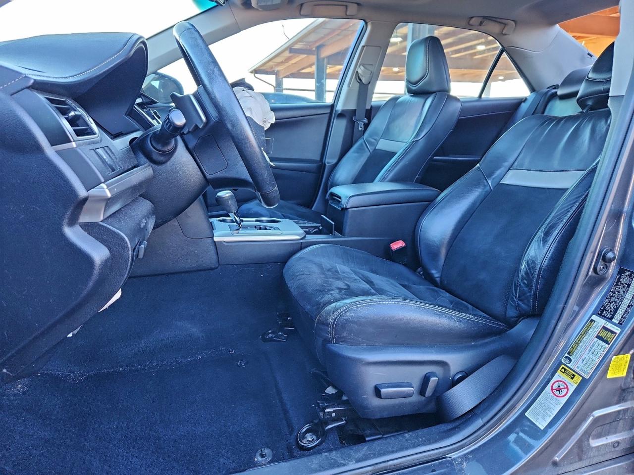 2012 TOYOTA CAMRY SE photo 7