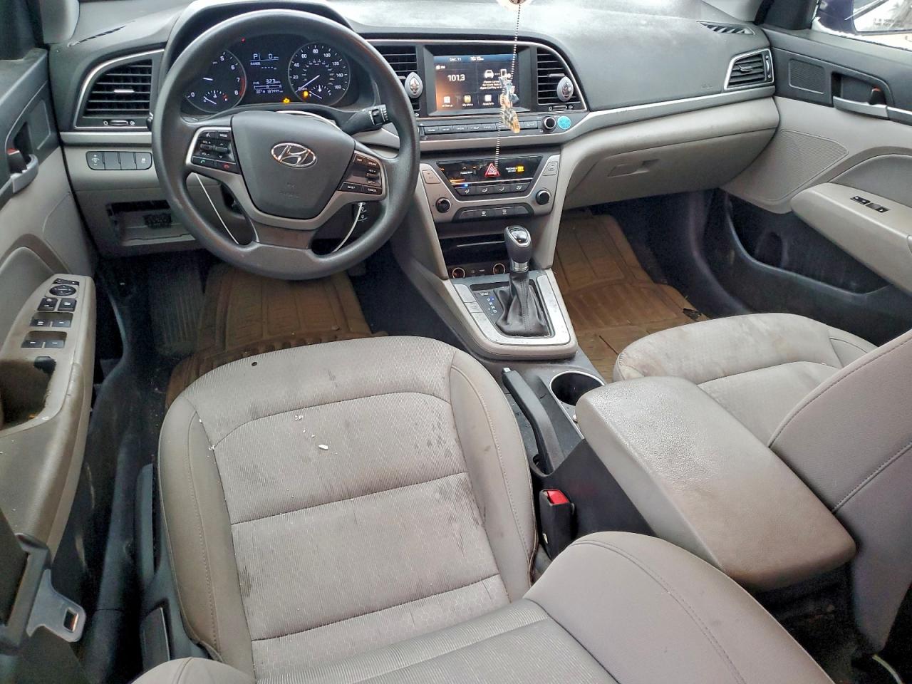 2017 HYUNDAI ELANTRA SE photo 8