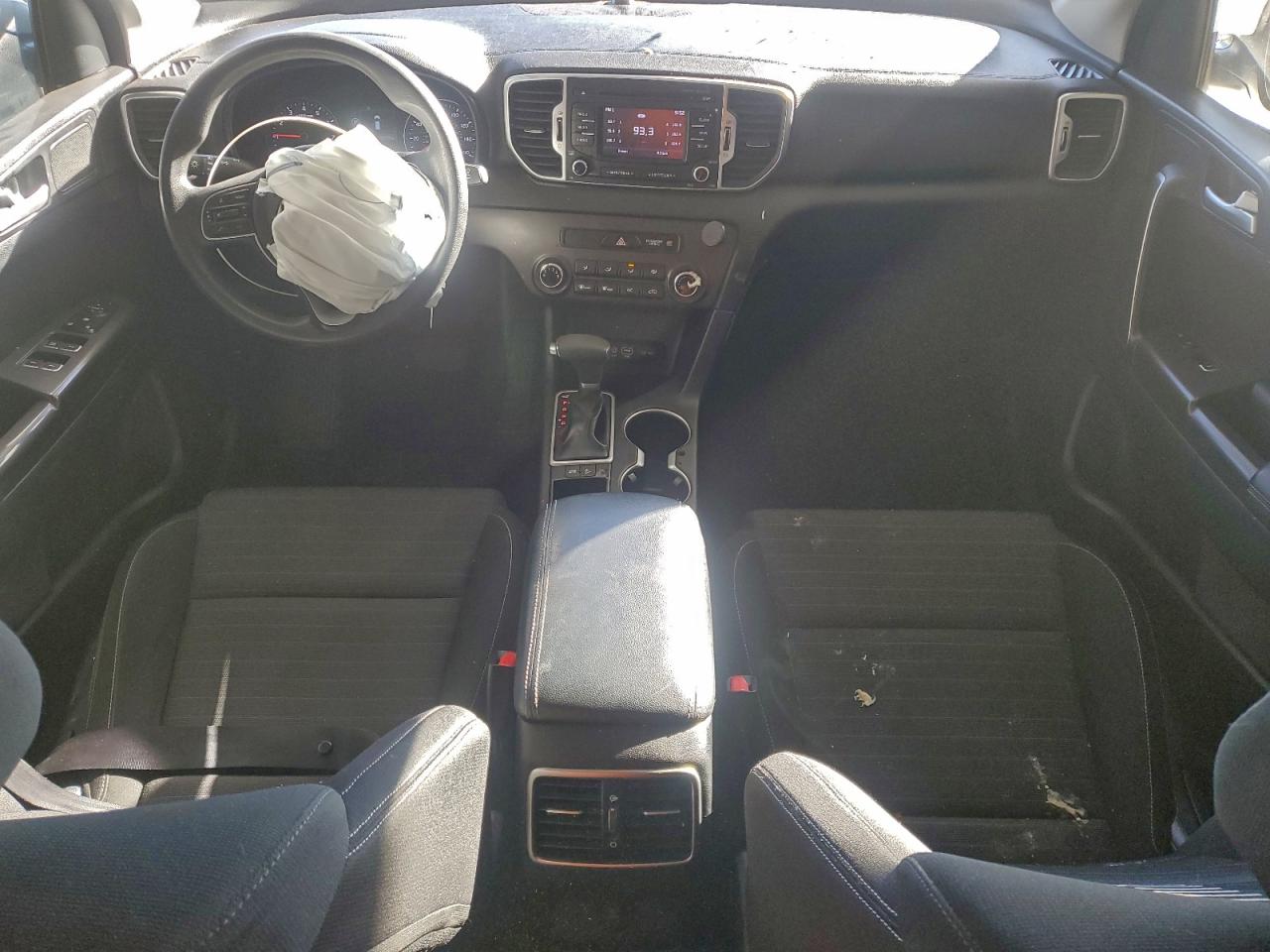 2018 KIA SPORTAGE LX photo 8