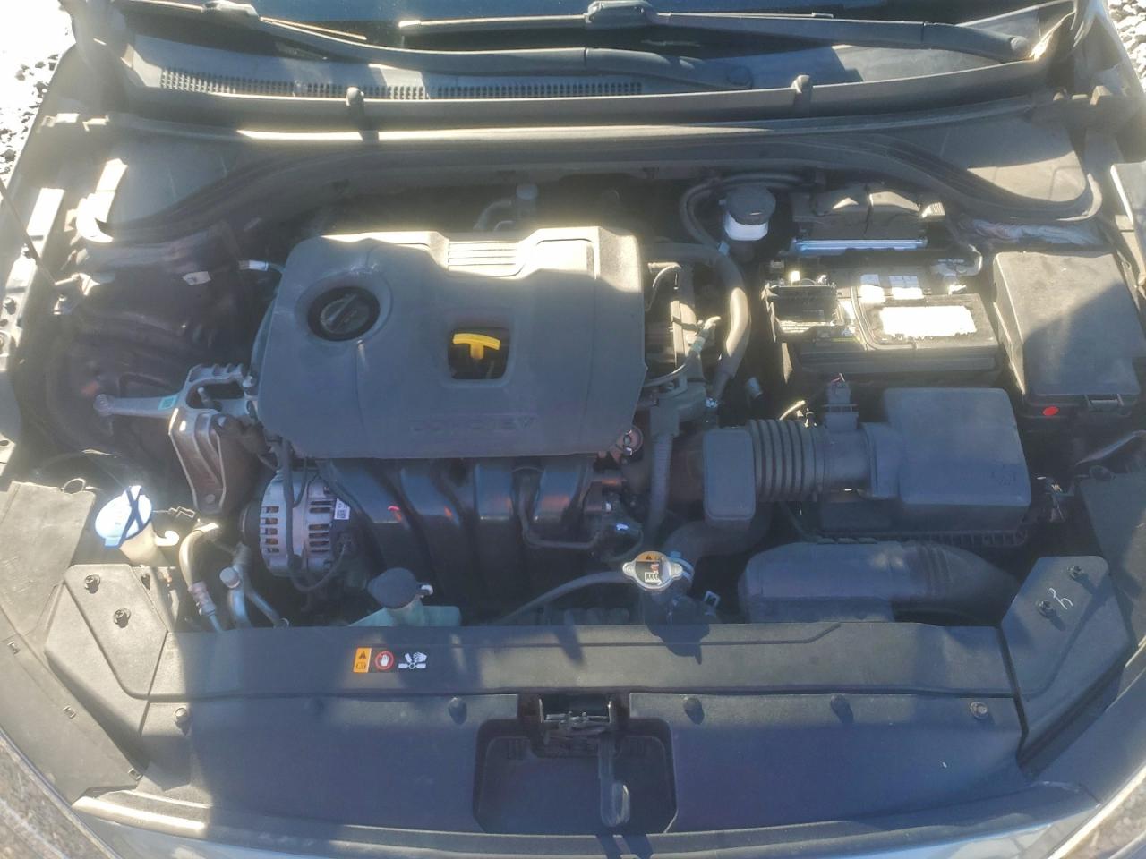 2020 HYUNDAI ELANTRA SEL photo 11