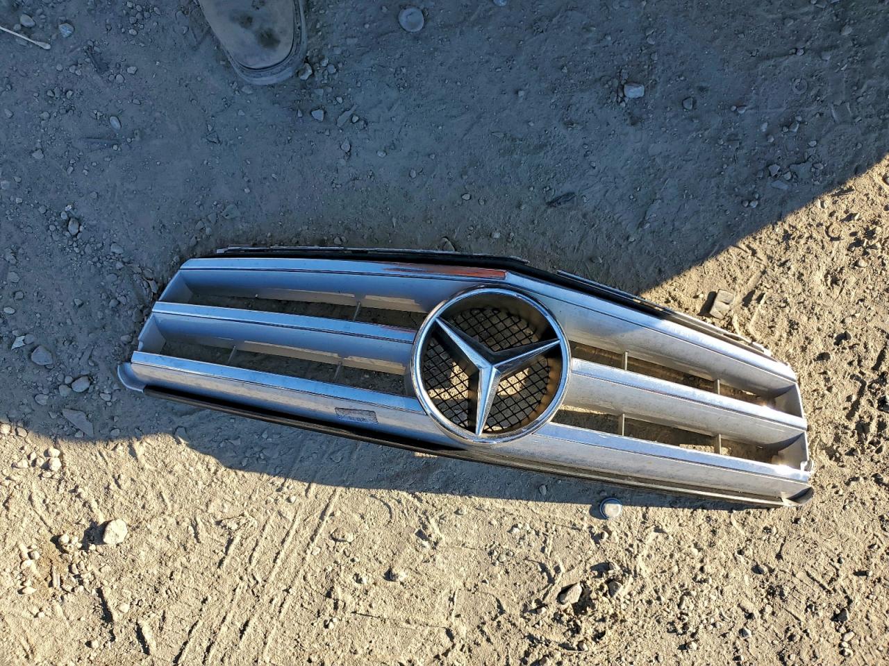2013 MERCEDES-BENZ C 250 photo 12
