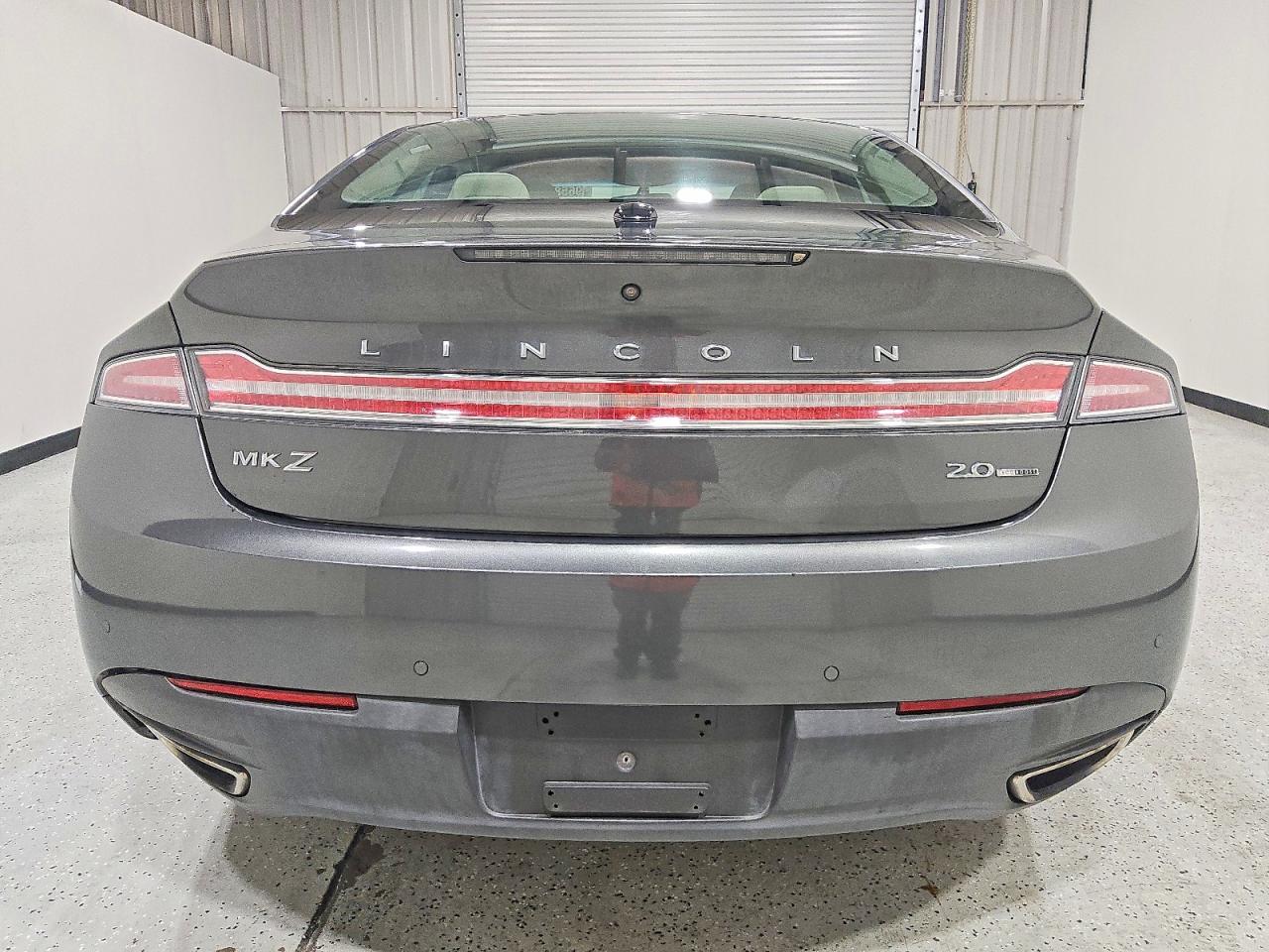 2016 LINCOLN MKZ photo 11
